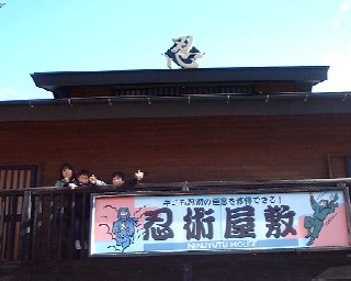 010.jpg(27276 byte)