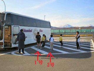 `kMz@in@