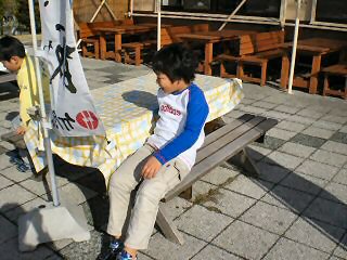 `kMz@in@